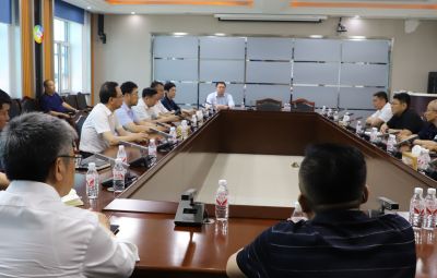 市委副書記、市長(zhǎng)李兵蒞臨寶泰隆座談?wù){(diào)研
